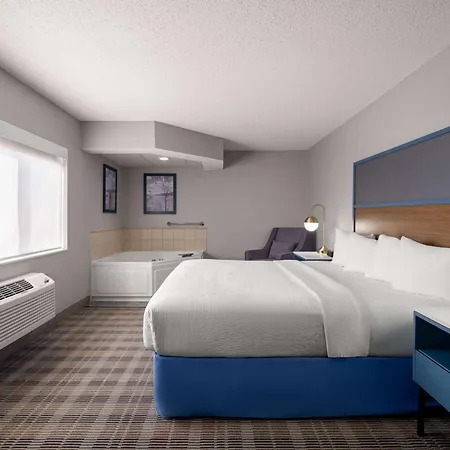 Americinn By Wyndham Shakopee Near Canterbury Park Exterior photo