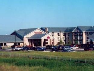 Hotel Americinn By Wyndham Near Canterbury Park 3*