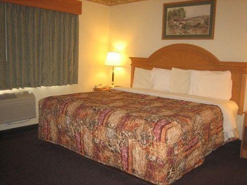 Americinn By Wyndham Near Canterbury Park Hotel Shakopee