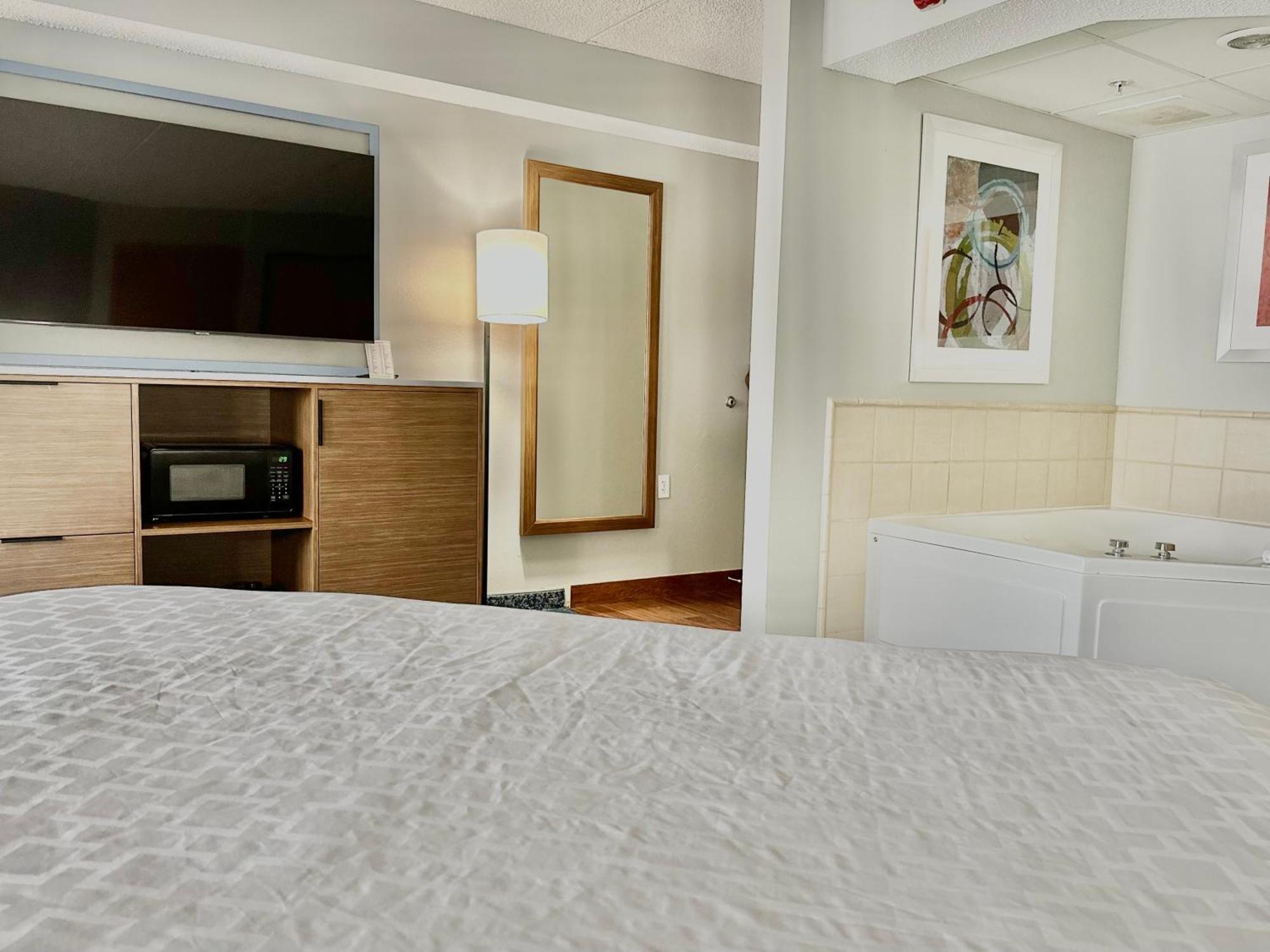 Americinn By Wyndham Near Canterbury Park