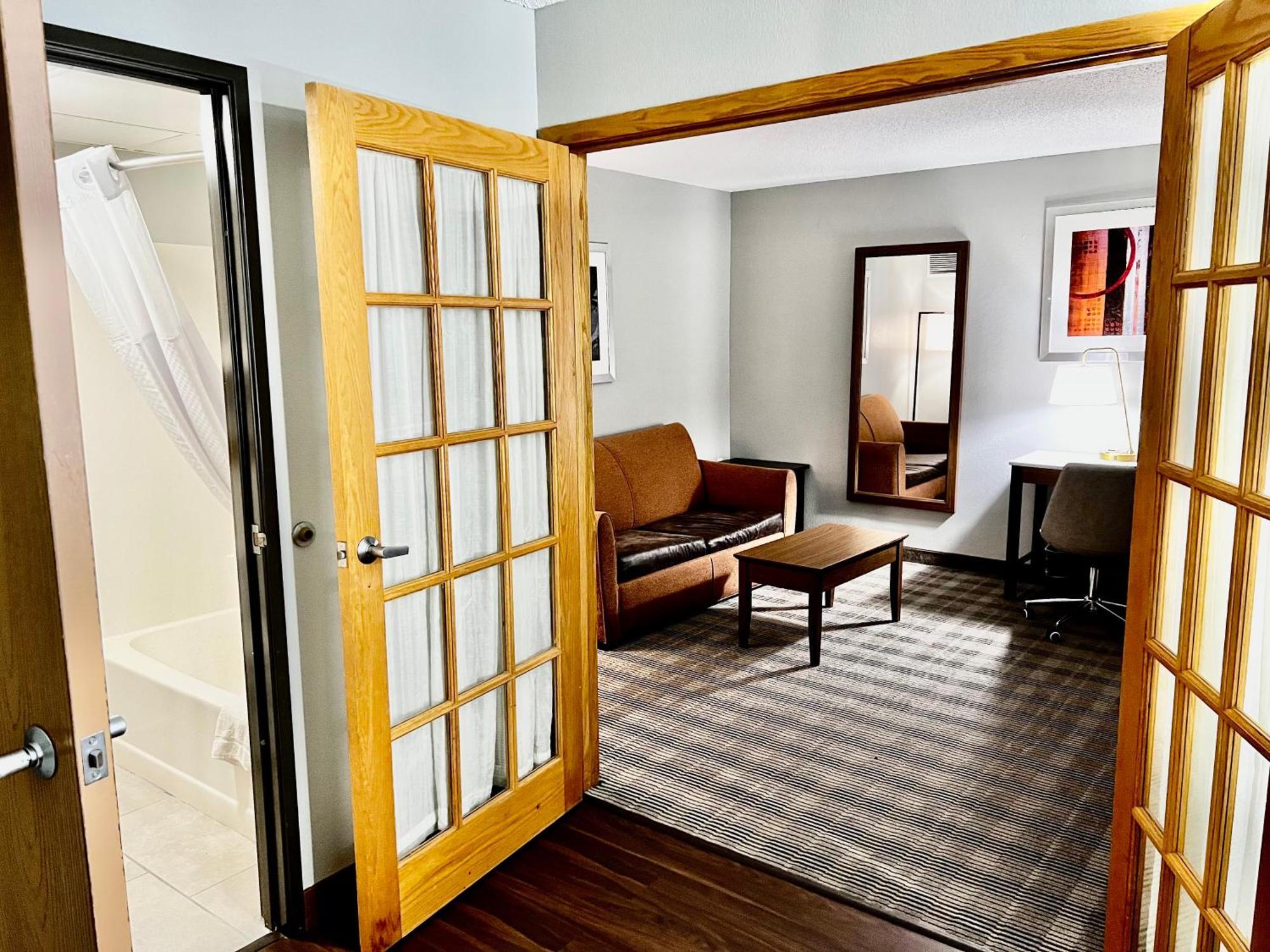 Hotel Americinn By Wyndham Near Canterbury Park 3*