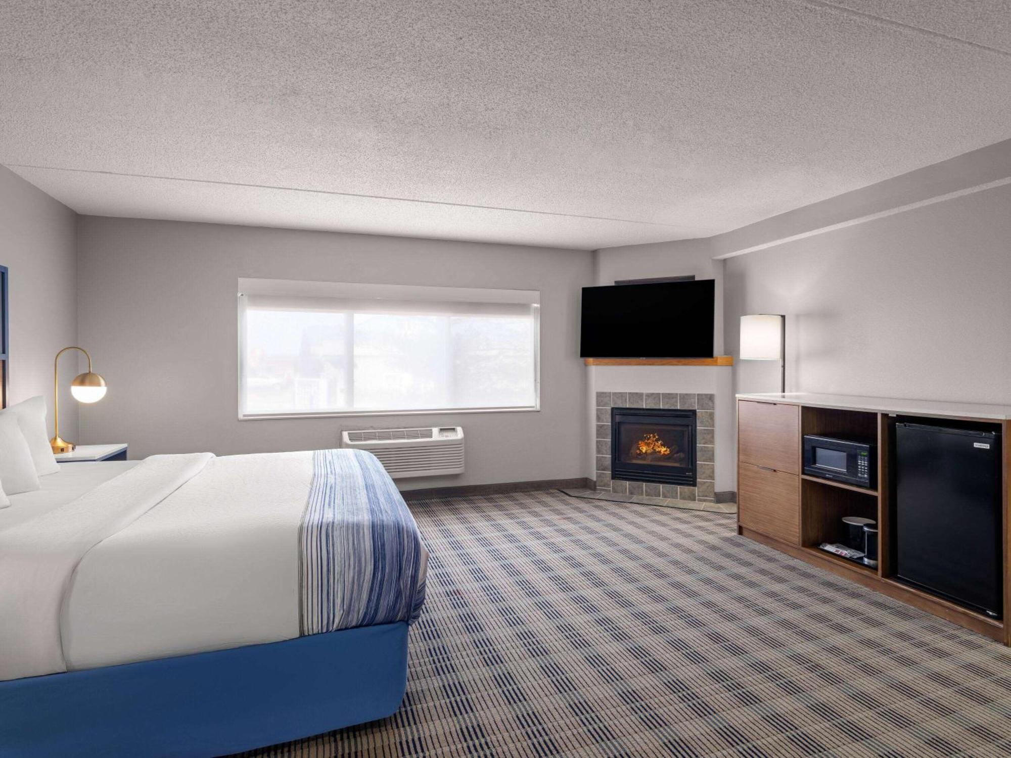 Americinn By Wyndham Near Canterbury Park 3*