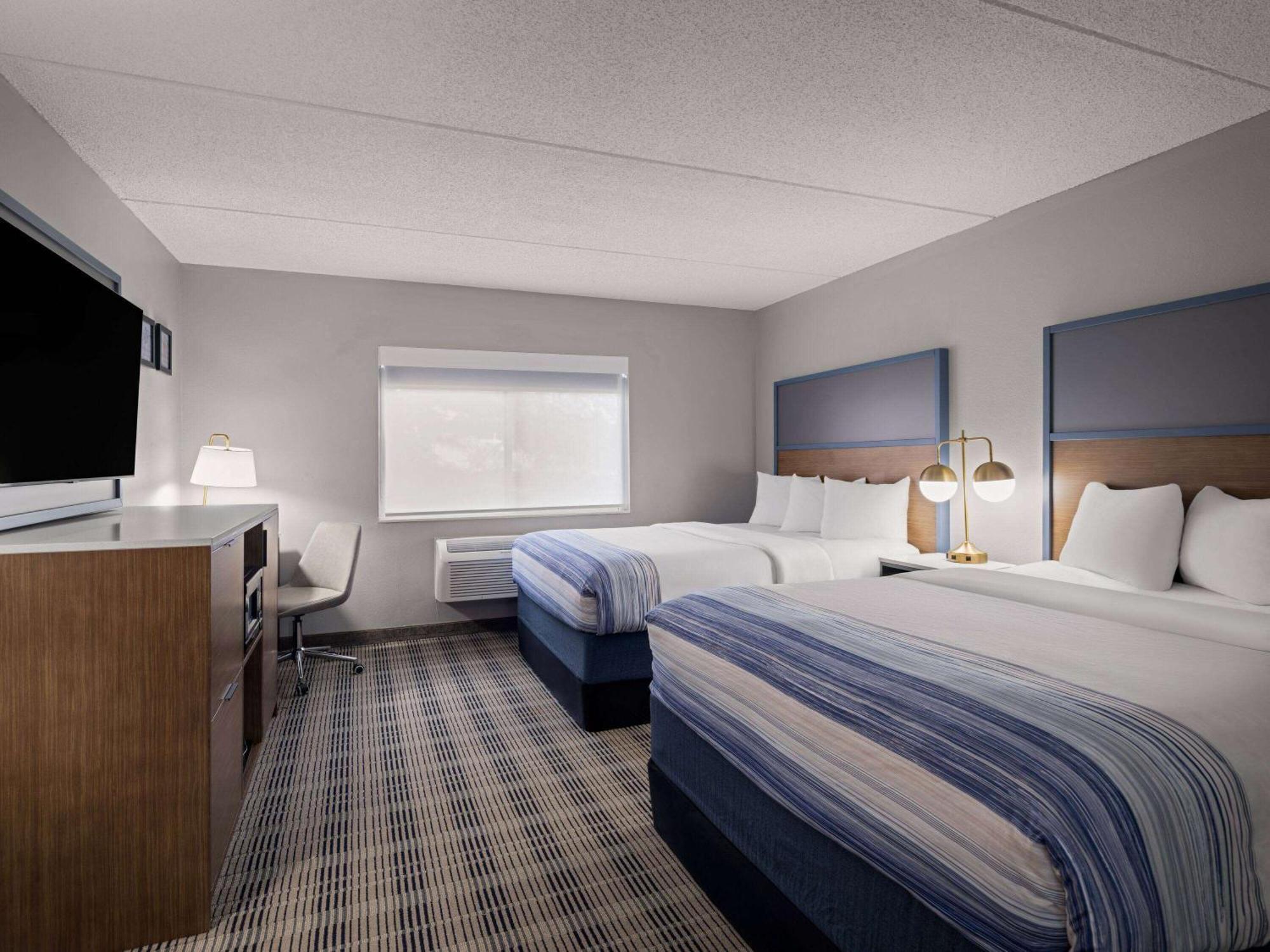 Americinn By Wyndham Near Canterbury Park