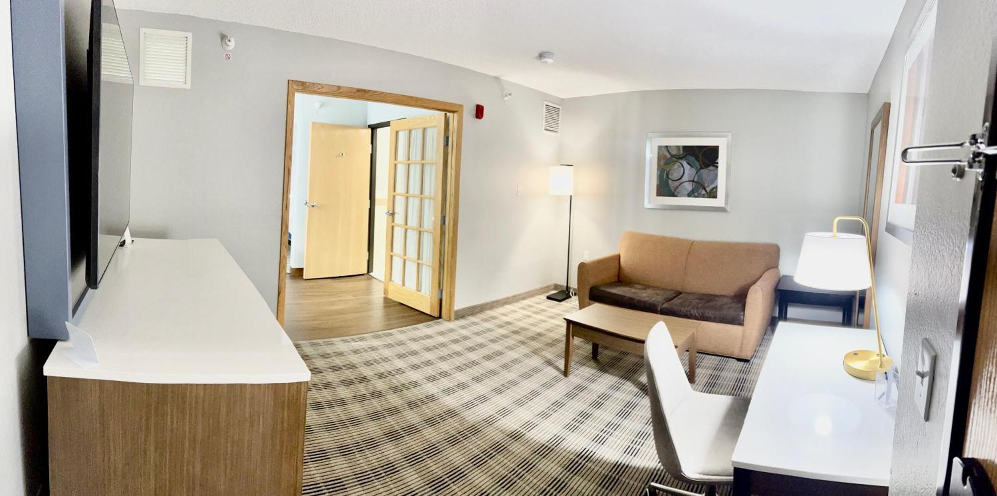 Hotel Americinn By Wyndham Near Canterbury Park