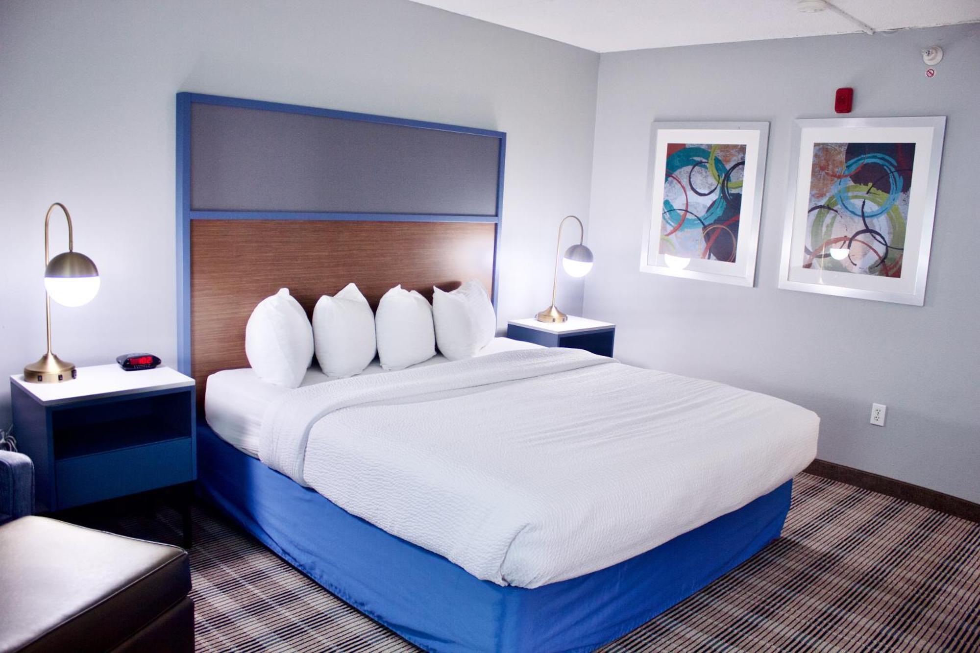 Hotel Americinn By Wyndham Near Canterbury Park 3*