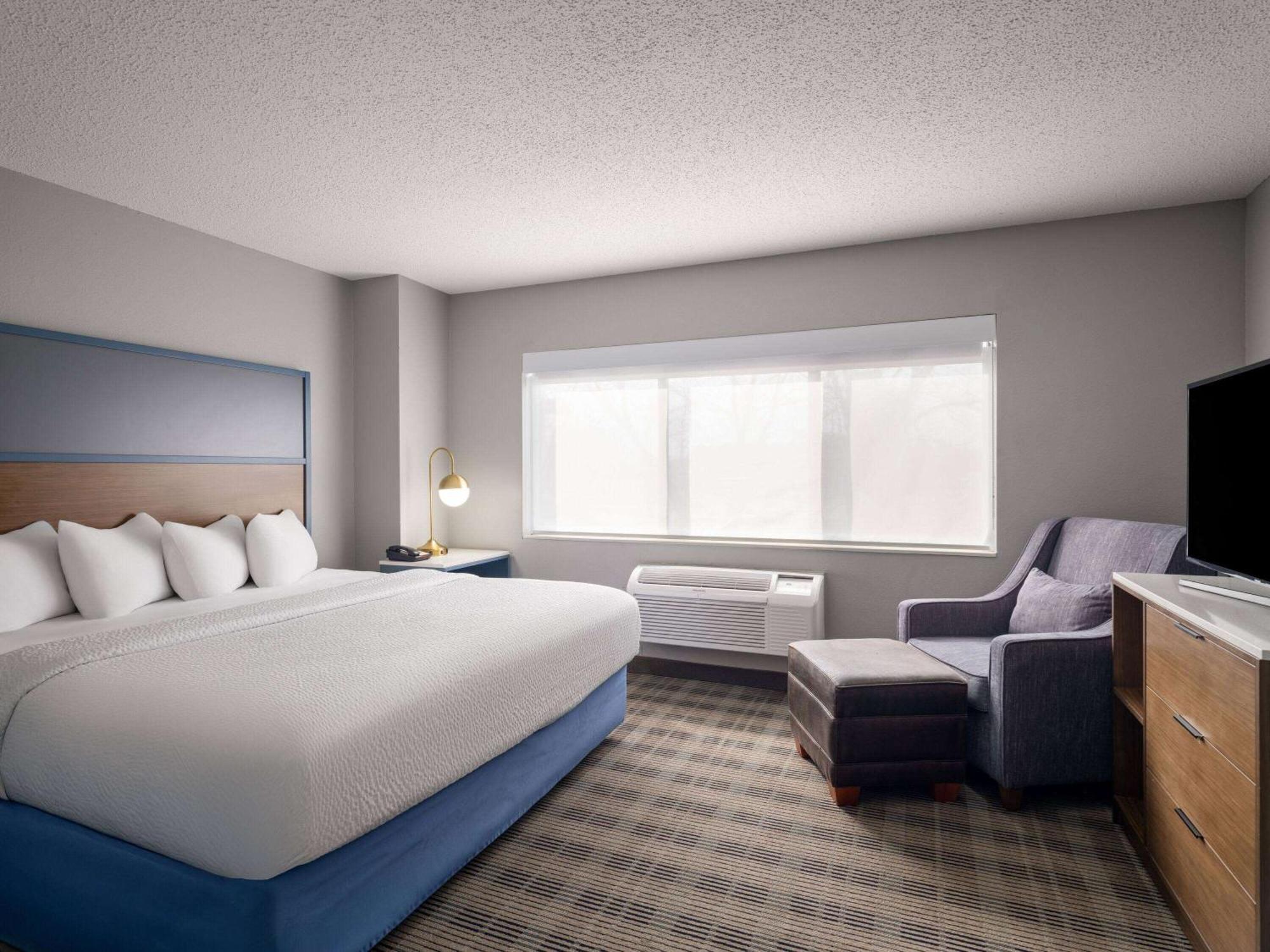 Americinn By Wyndham Near Canterbury Park Shakopee